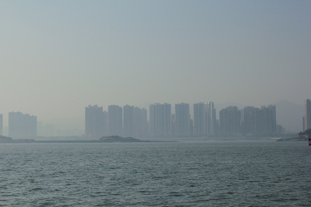 城在海上，海在城中